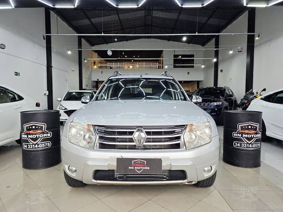 RENAULT DUSTER 2.0 DYNAMIQUE 4X2 16V FLEX 4P AUTOMÁTICO